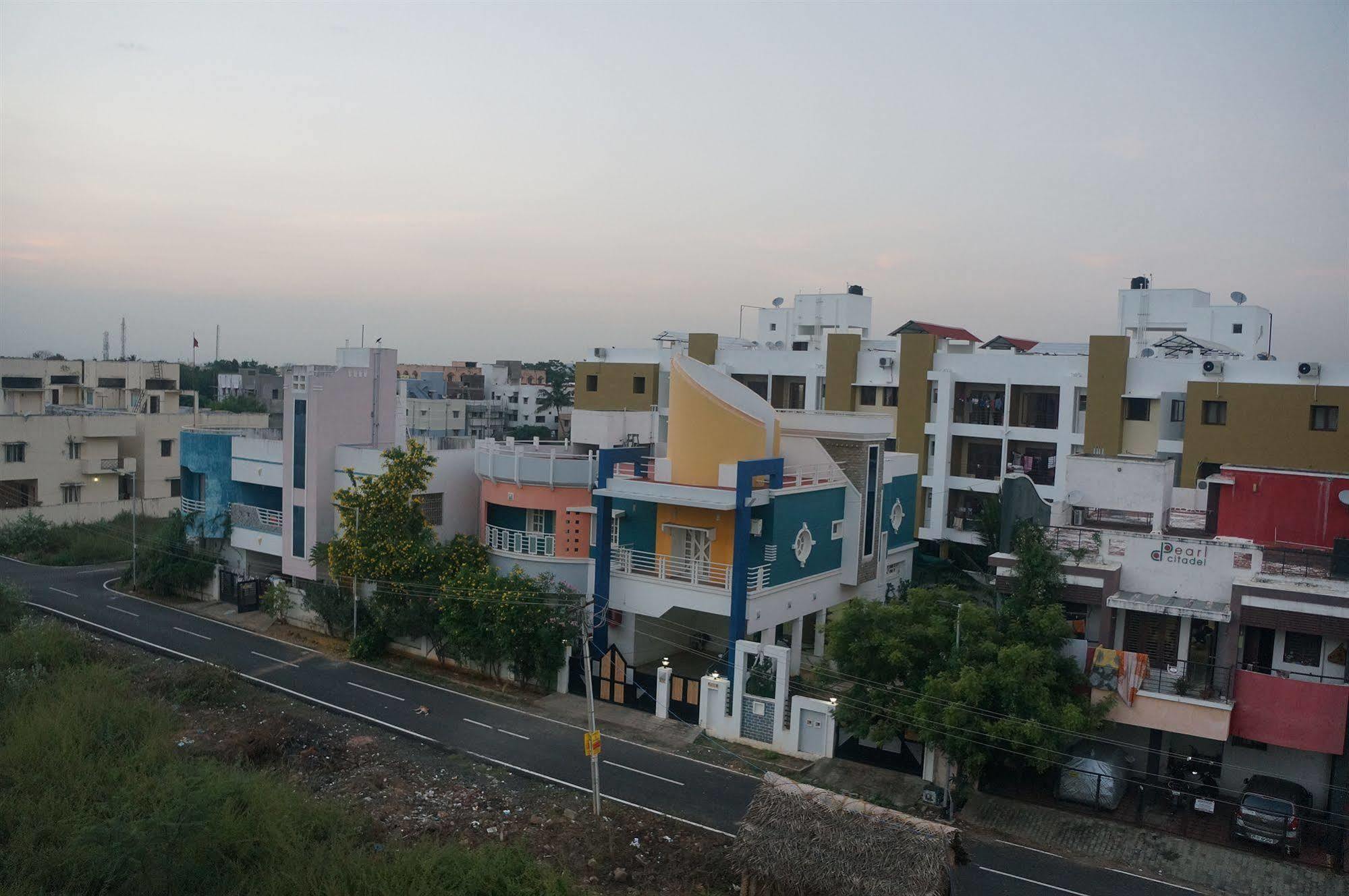 Lotels Hotel Chennai Eksteriør billede